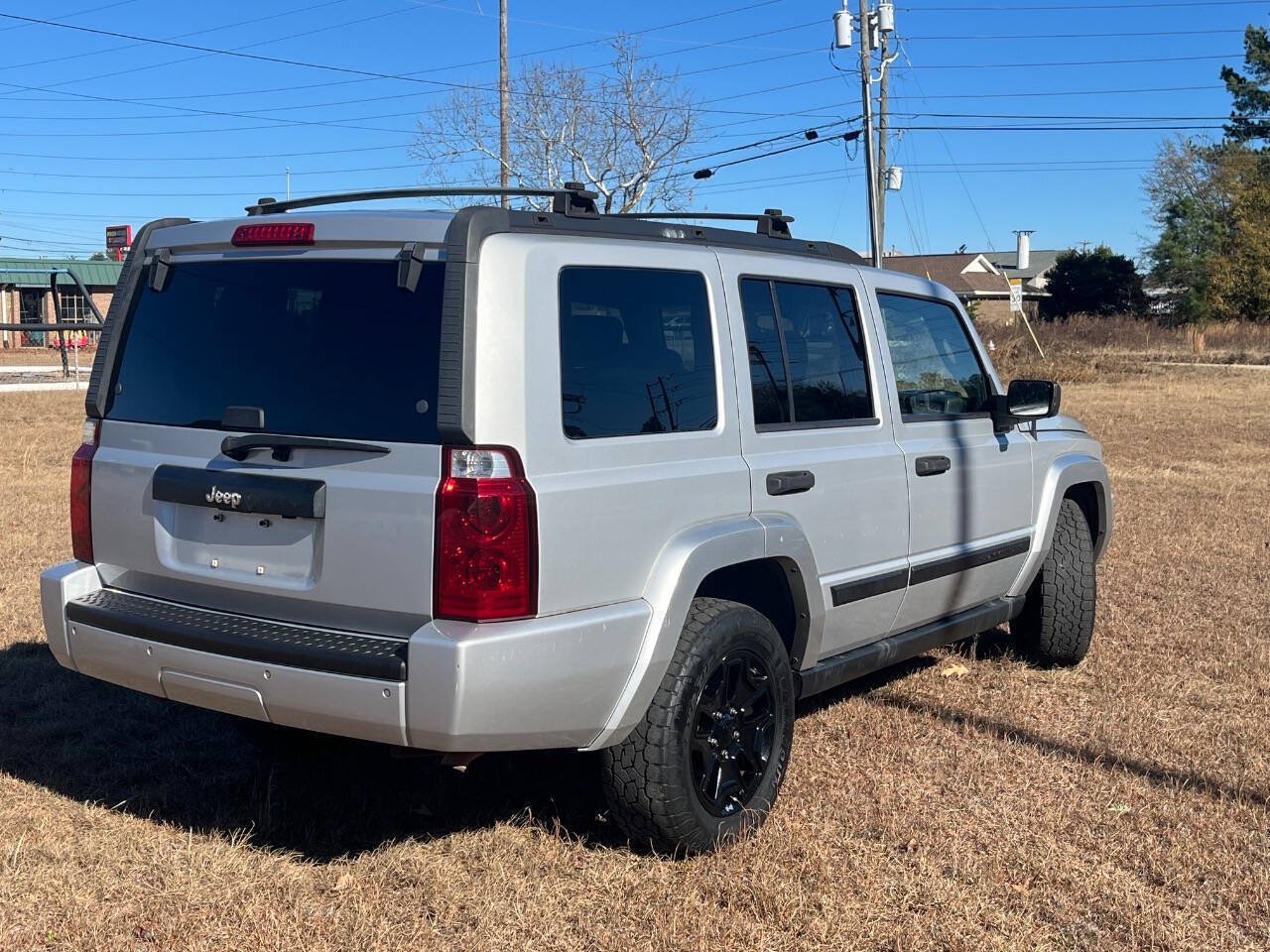 Used 2006 Jeep Commander 2WD w/ Popular Equipment Group image 5