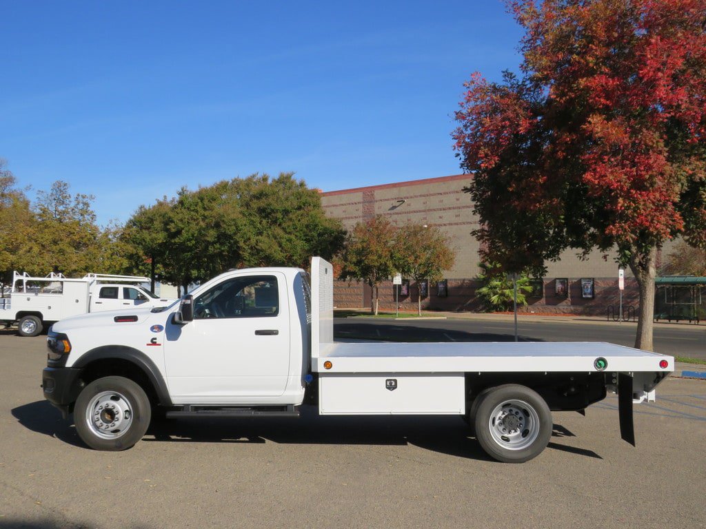 New 2023 RAM 4500 Tradesman RWD image 4