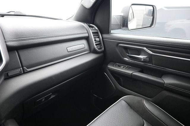 Used 2026 RAM 1500 Laramie AWD/4WD image 12