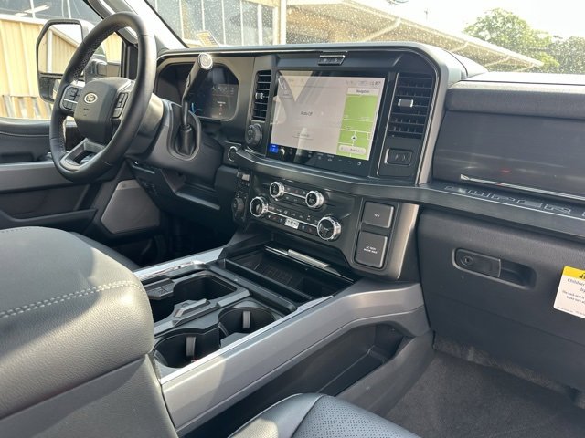 New 2025 Ford F350 Lariat w/ Lariat Ultimate Package image 18