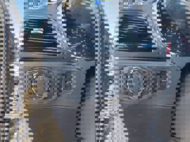 Used 2013 Ford Fusion SE FWD image 10