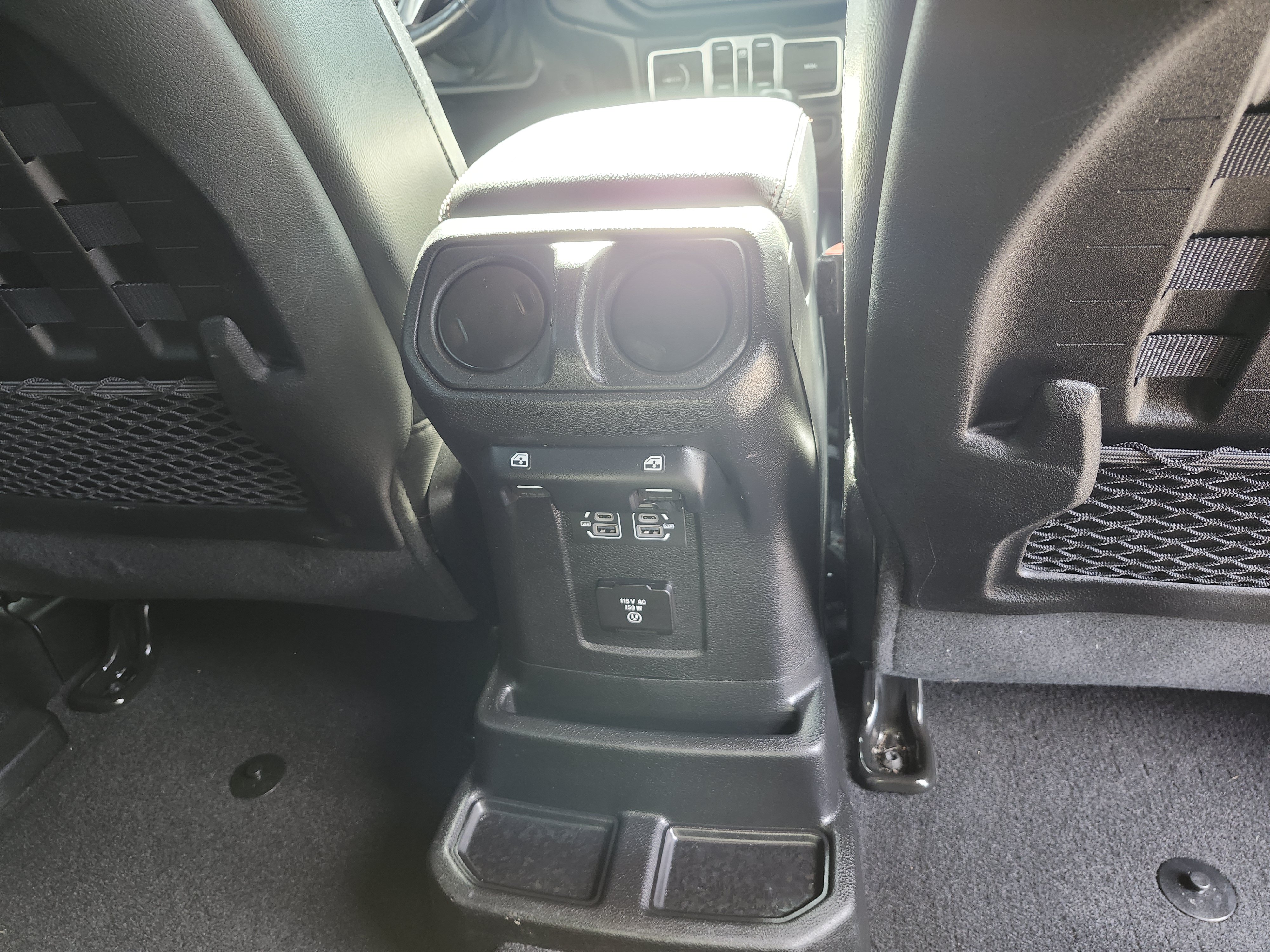 Used 2021 Jeep Wrangler Unlimited Rubicon AWD/4WD image 23