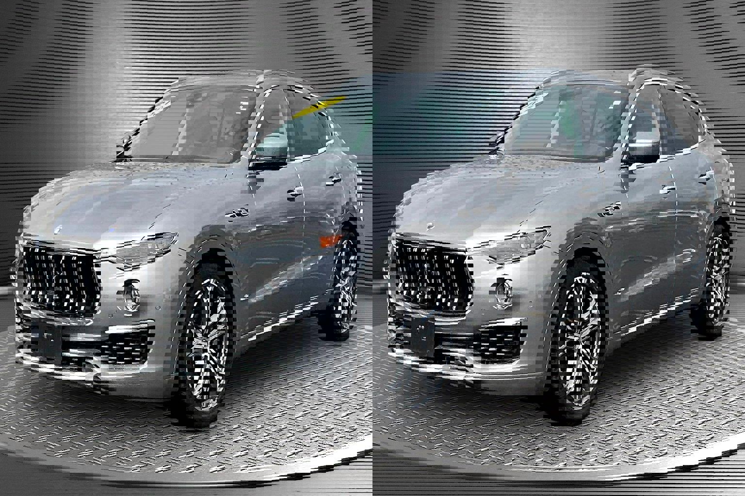 Used 2021 Maserati Levante GranLusso image 3
