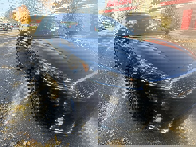 Used 2017 Kia Cadenza Premium w/ Luxury Package image 14