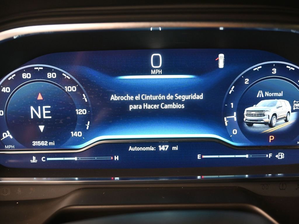 Used 2024 Chevrolet Tahoe Z71 w/ Luxury Package image 15