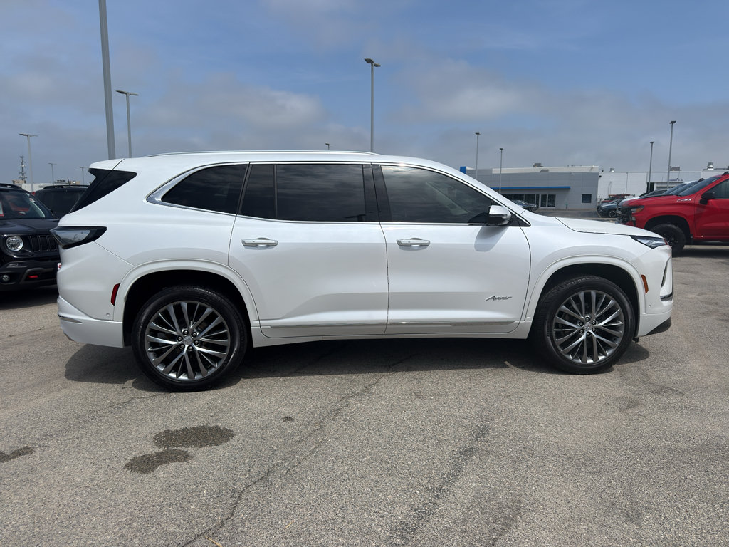 Certified 2025 Buick Enclave Avenir w/ Super Cruise Package FWD image 4