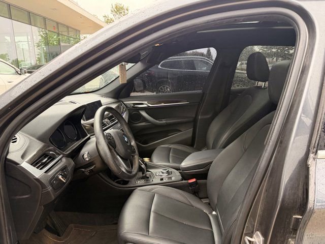 Used 2020 BMW X1 xDrive28i w/ Convenience Package AWD/4WD image 2
