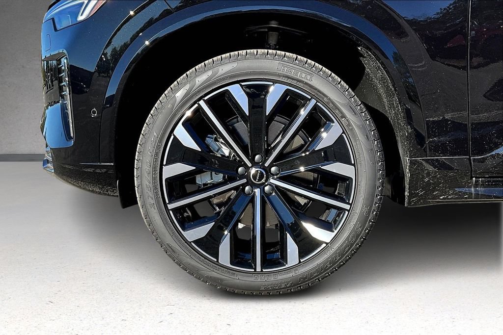 New 2026 Volvo XC90 B6 Ultra w/ Protection Package AWD/4WD image 12