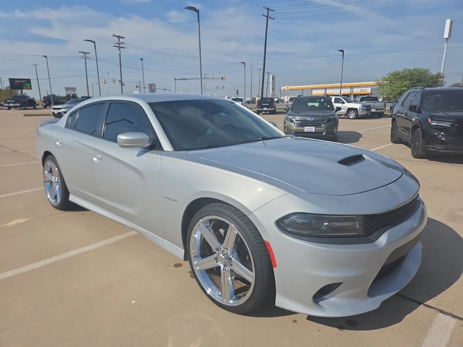 Used 2020 Dodge Charger R/T RWD image 3