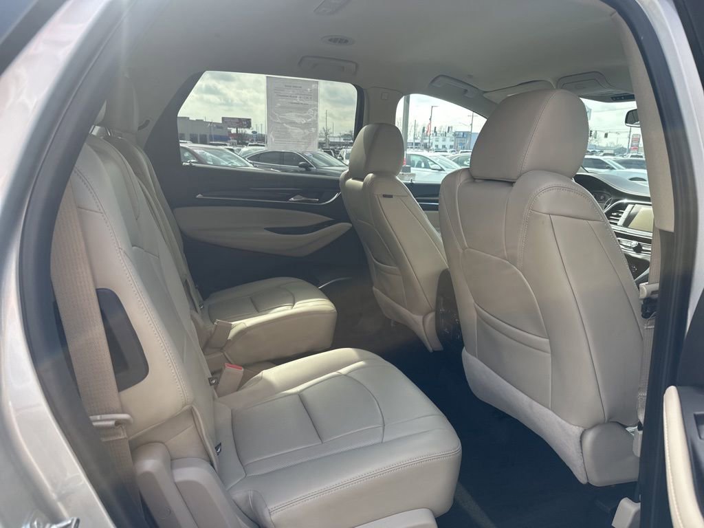 Used 2019 Buick Enclave Essence image 21