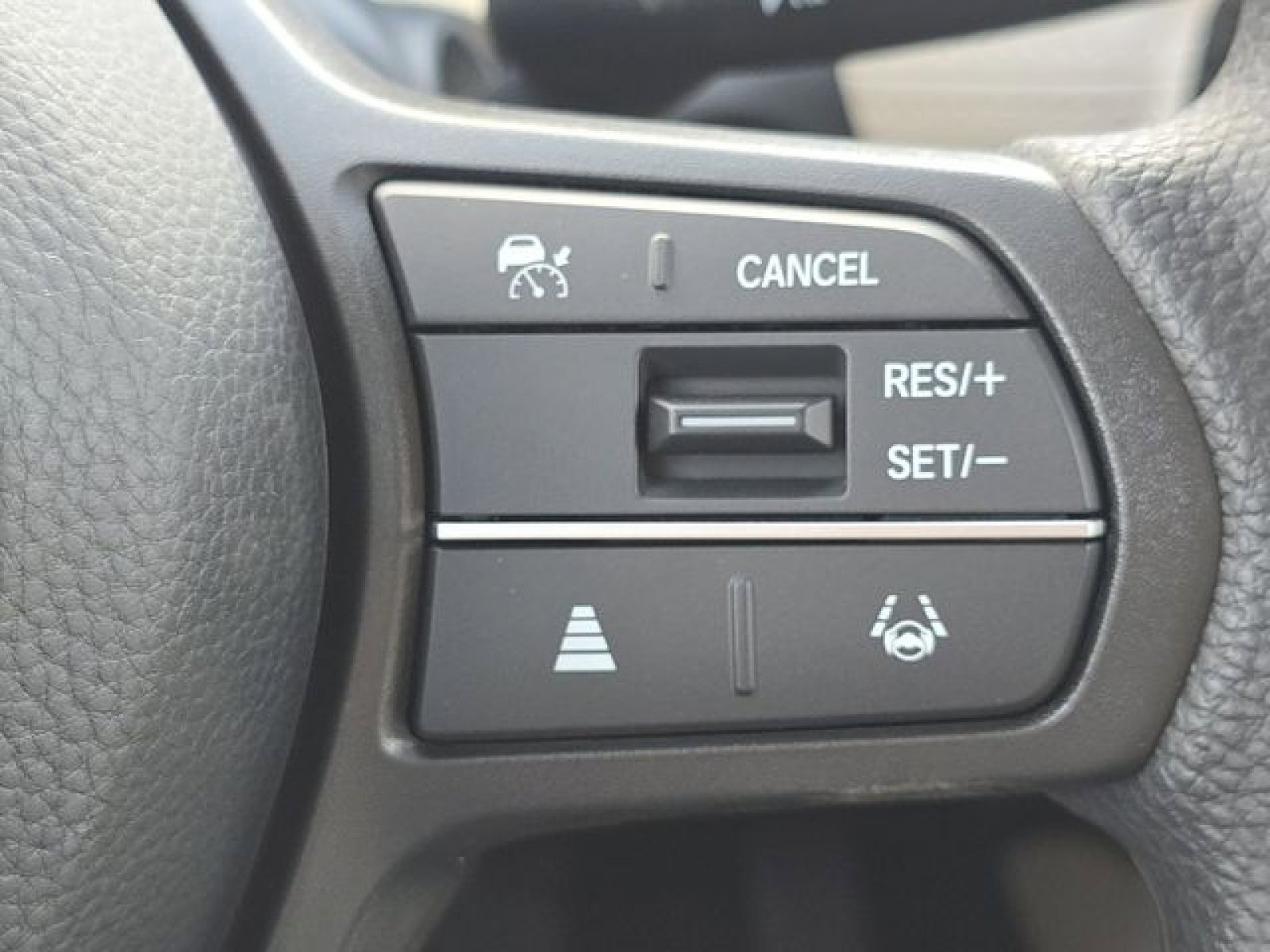 New 2026 Honda HR-V LX image 22