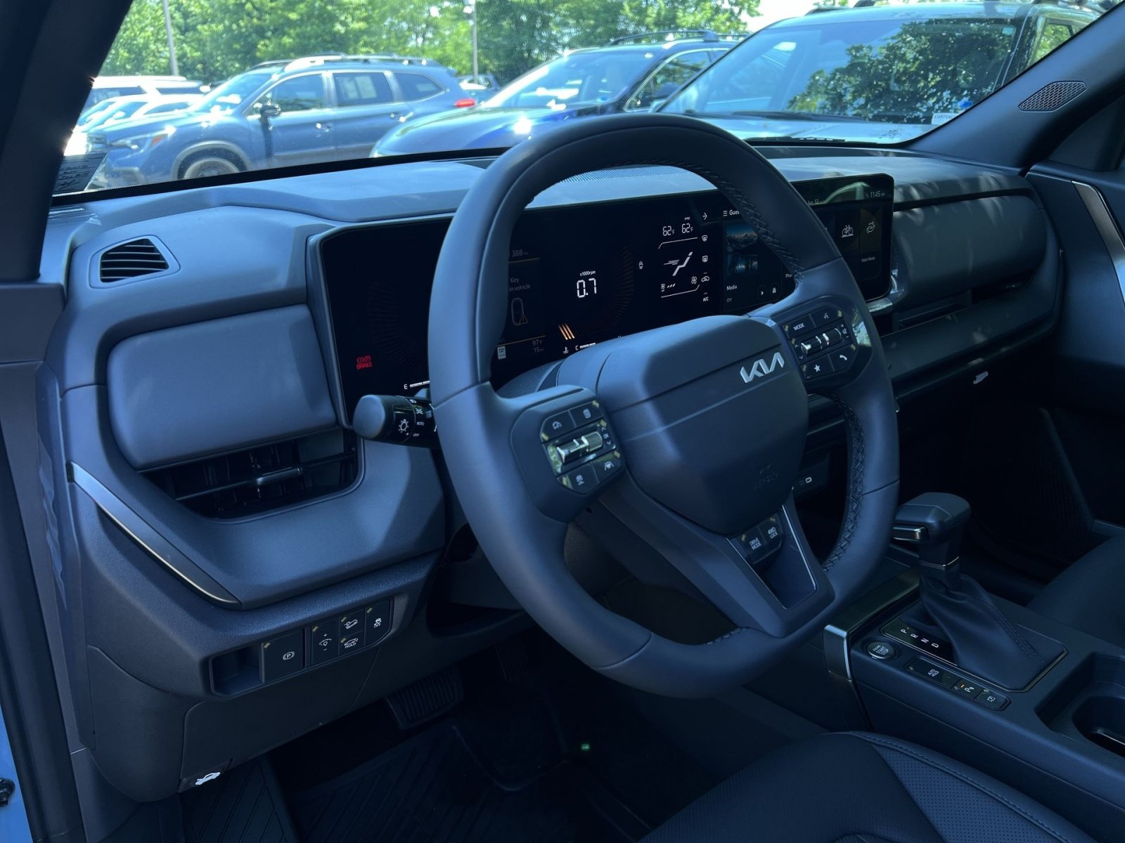 New 2027 Kia Seltos X-Line S w/ X-Line S Premium Package AWD/4WD image 21