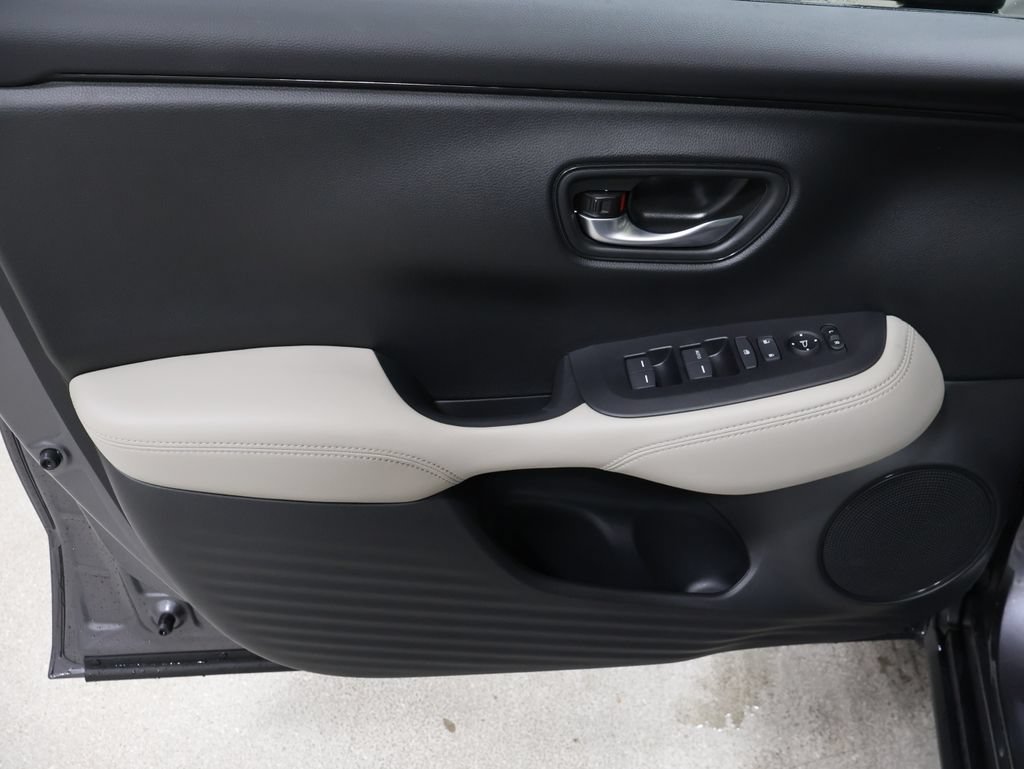 New 2027 Honda HR-V LX image 12