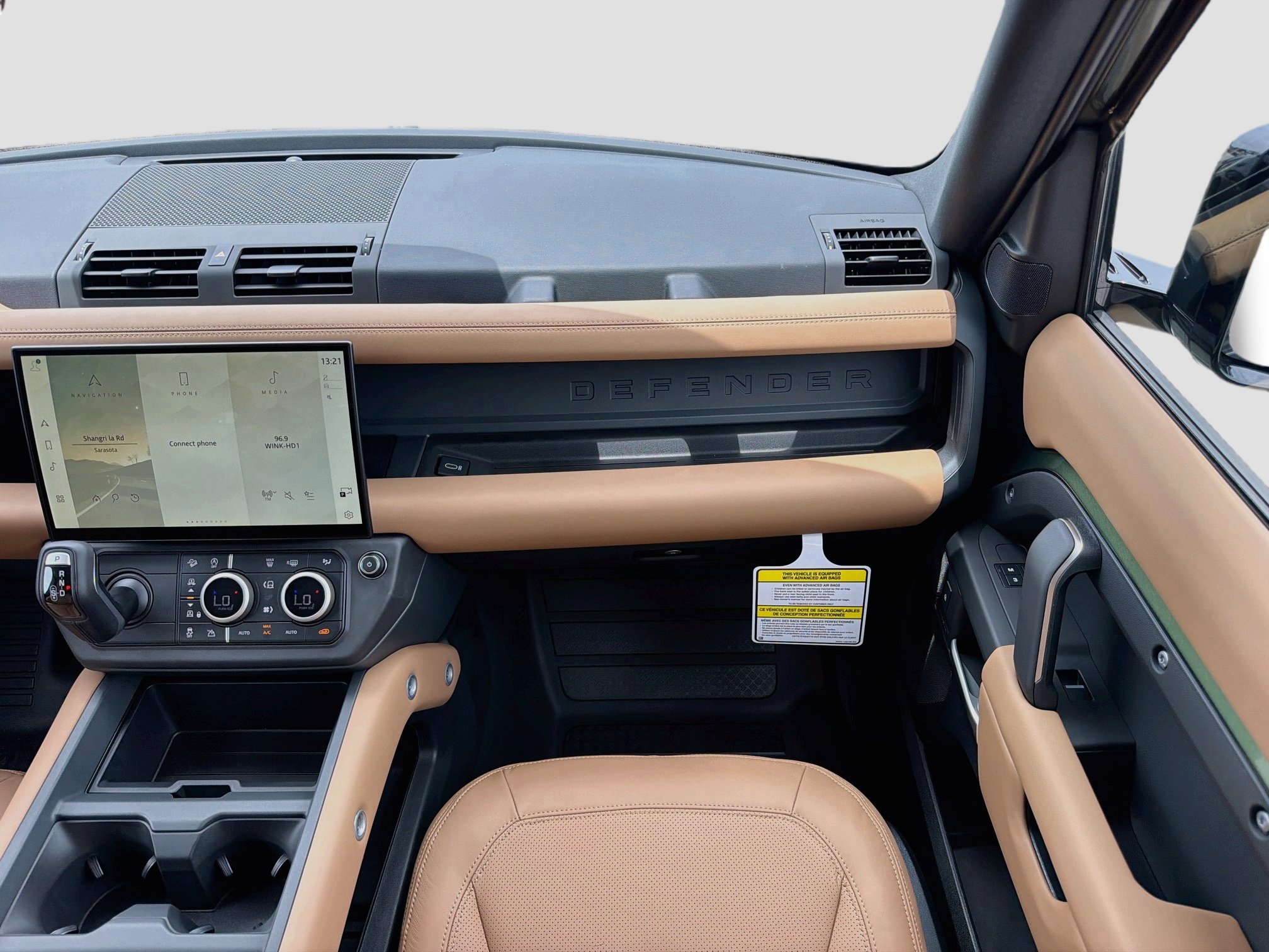 New 2026 Land Rover Defender 110 S AWD/4WD image 18