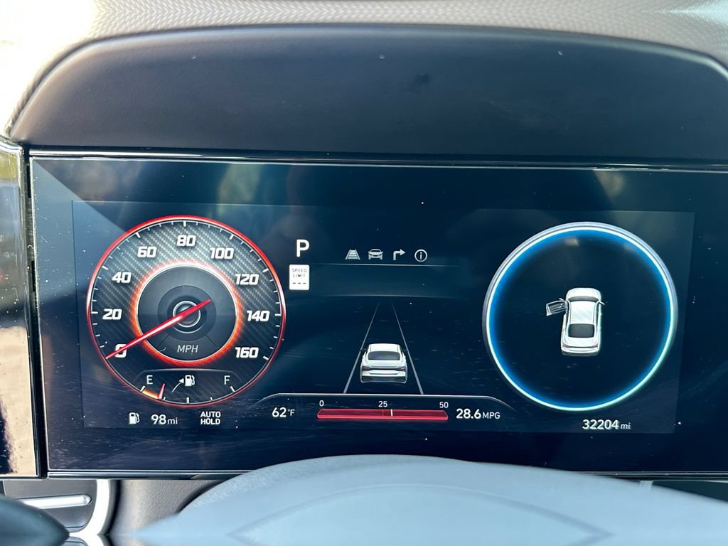 Used 2024 Hyundai Elantra SEL w/ Convenience Package FWD image 18