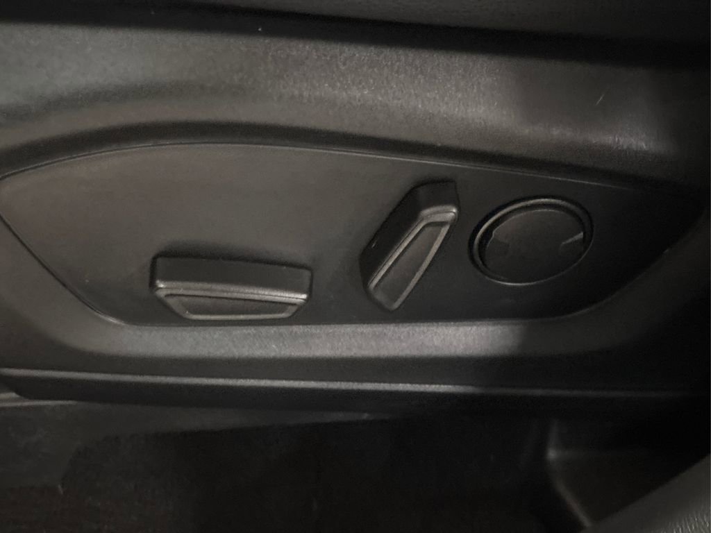 Used 2022 Ford Explorer Limited w/ Equipment Group 301A image 44