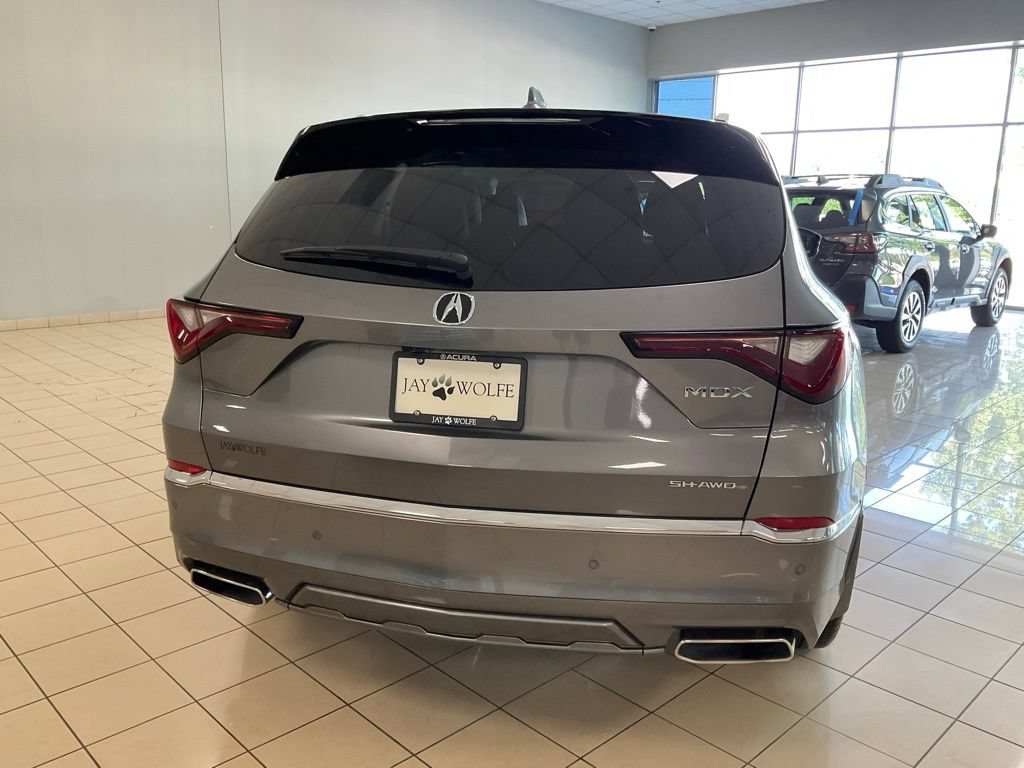 Certified 2026 Acura MDX w/ Advance Package AWD/4WD image 6