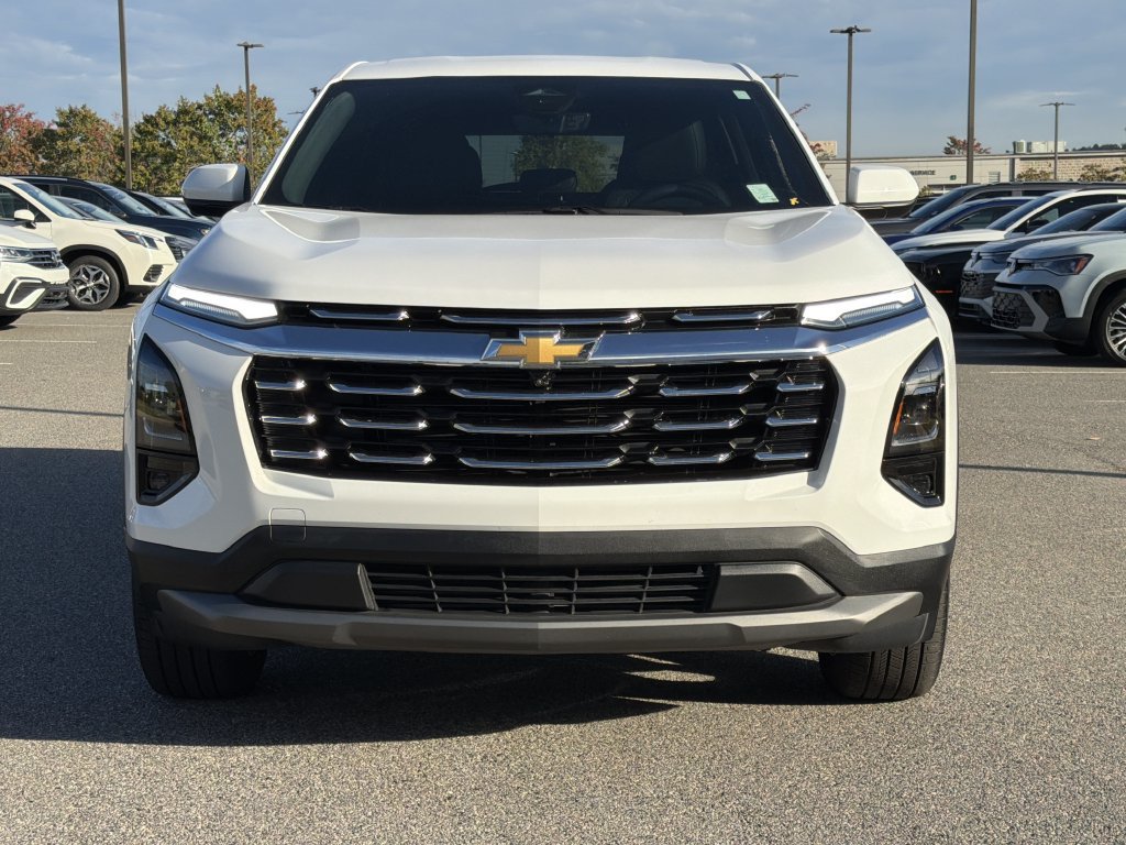 Used 2026 Chevrolet Equinox LT w/ Convenience Package II FWD image 8