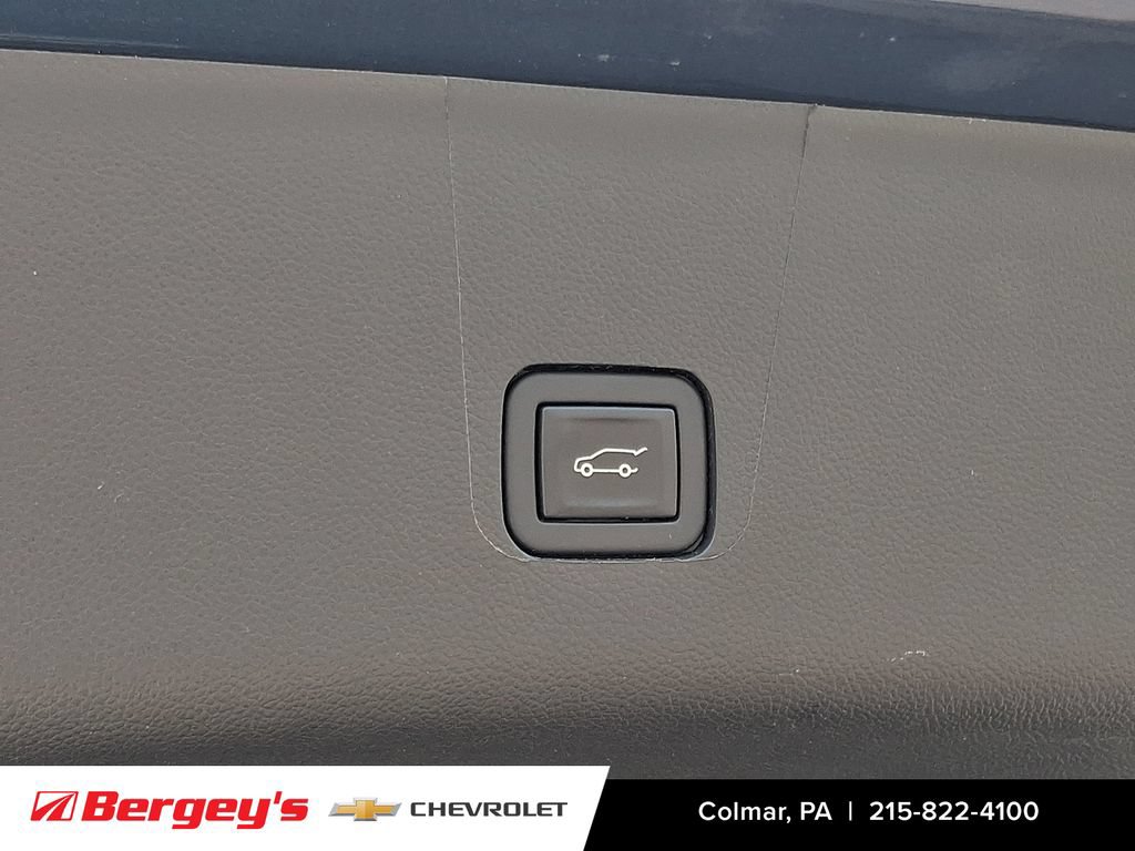Certified 2023 Chevrolet Traverse LT AWD/4WD image 32