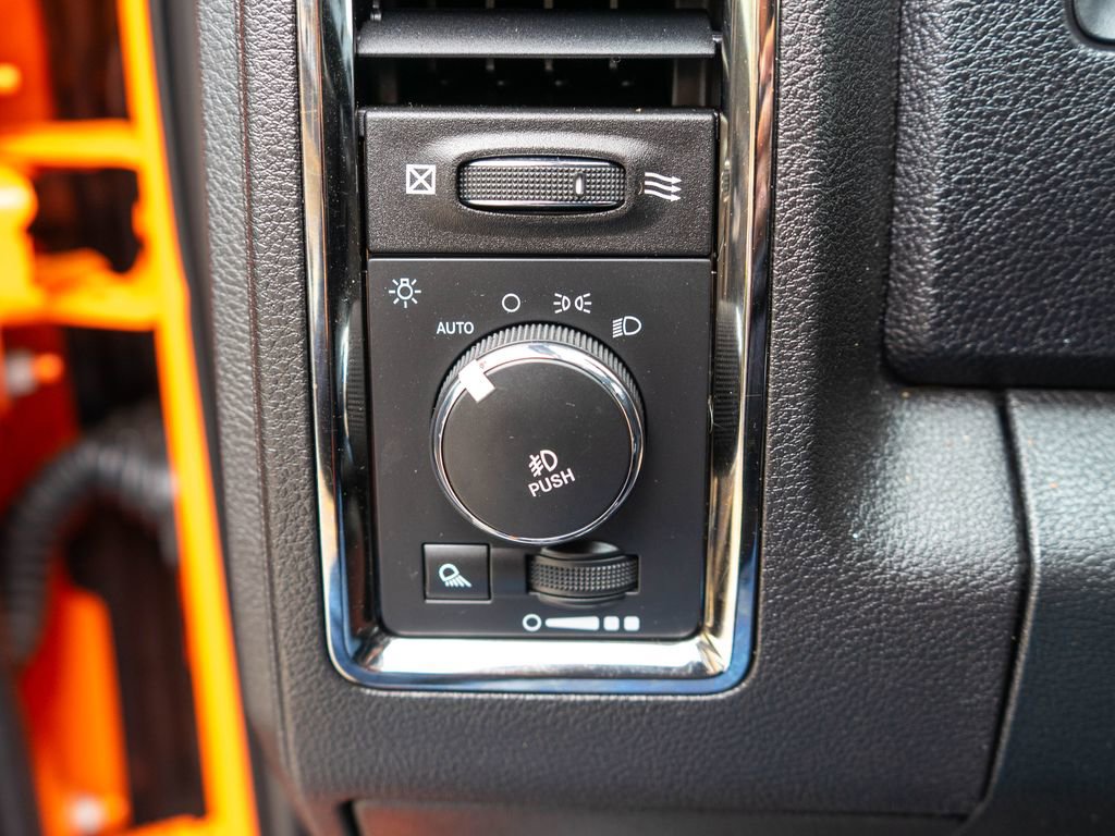 Used 2017 RAM 1500 Sport w/ Ignition Orange Sport Package image 18