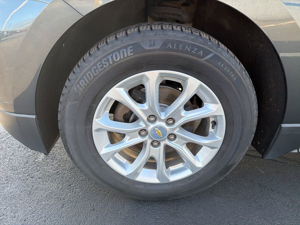 Used 2018 Chevrolet Equinox LT w/ Sun & Infotainment Package image 10