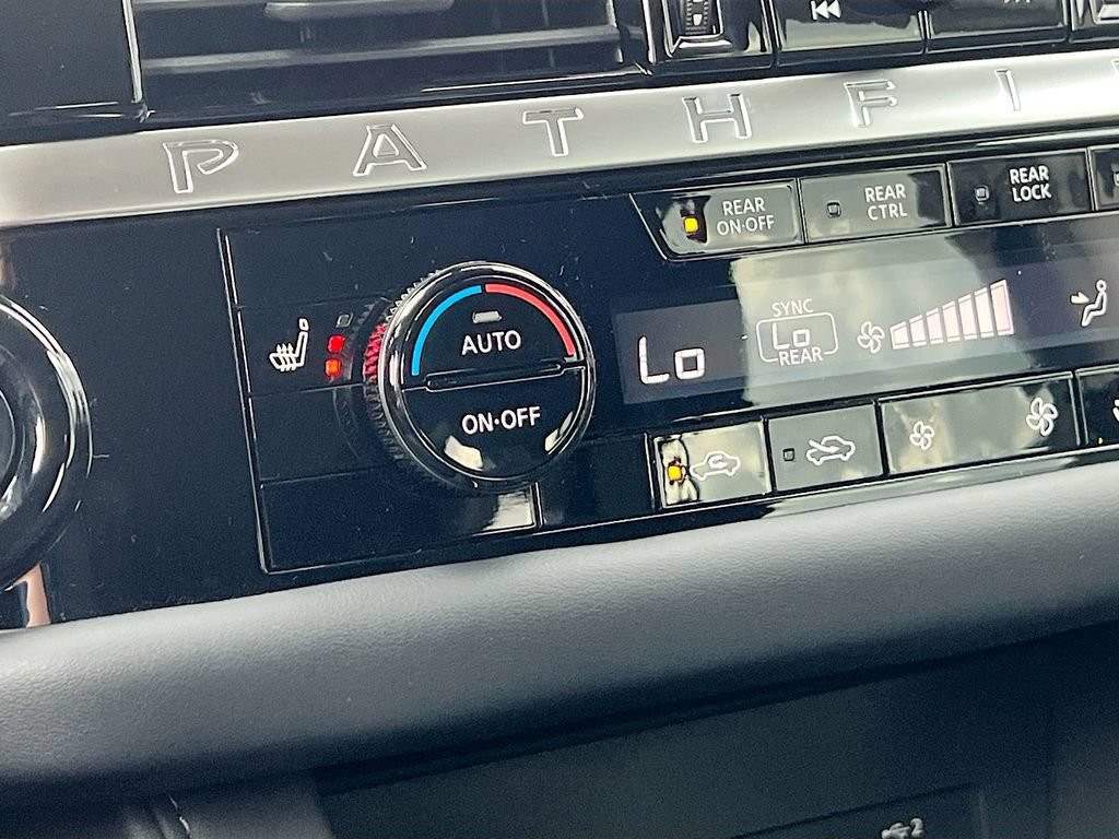 New 2026 Nissan Pathfinder SL FWD image 27