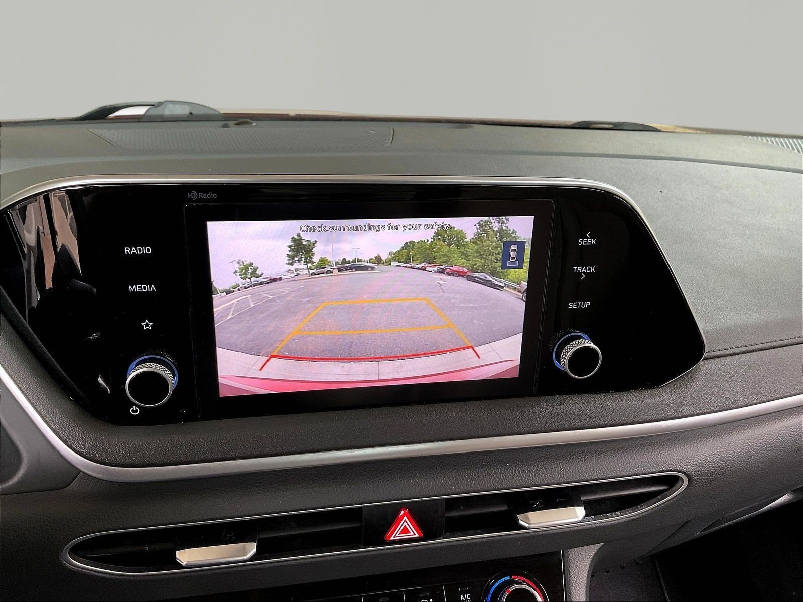 Used 2023 Hyundai Sonata SE w/ Cargo Package FWD image 13