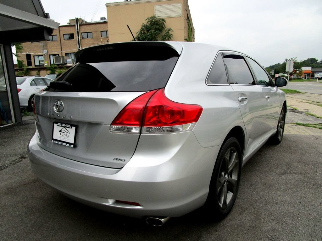 Used 2012 Toyota Venza Limited w/ Tow Pkg AWD/4WD image 8
