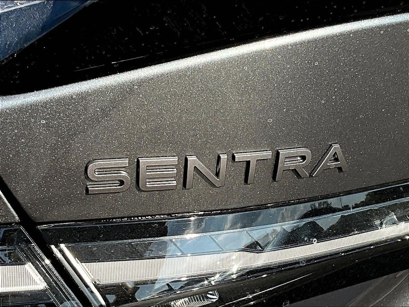 New 2027 Nissan Sentra SR w/ SR Premium Package FWD image 14