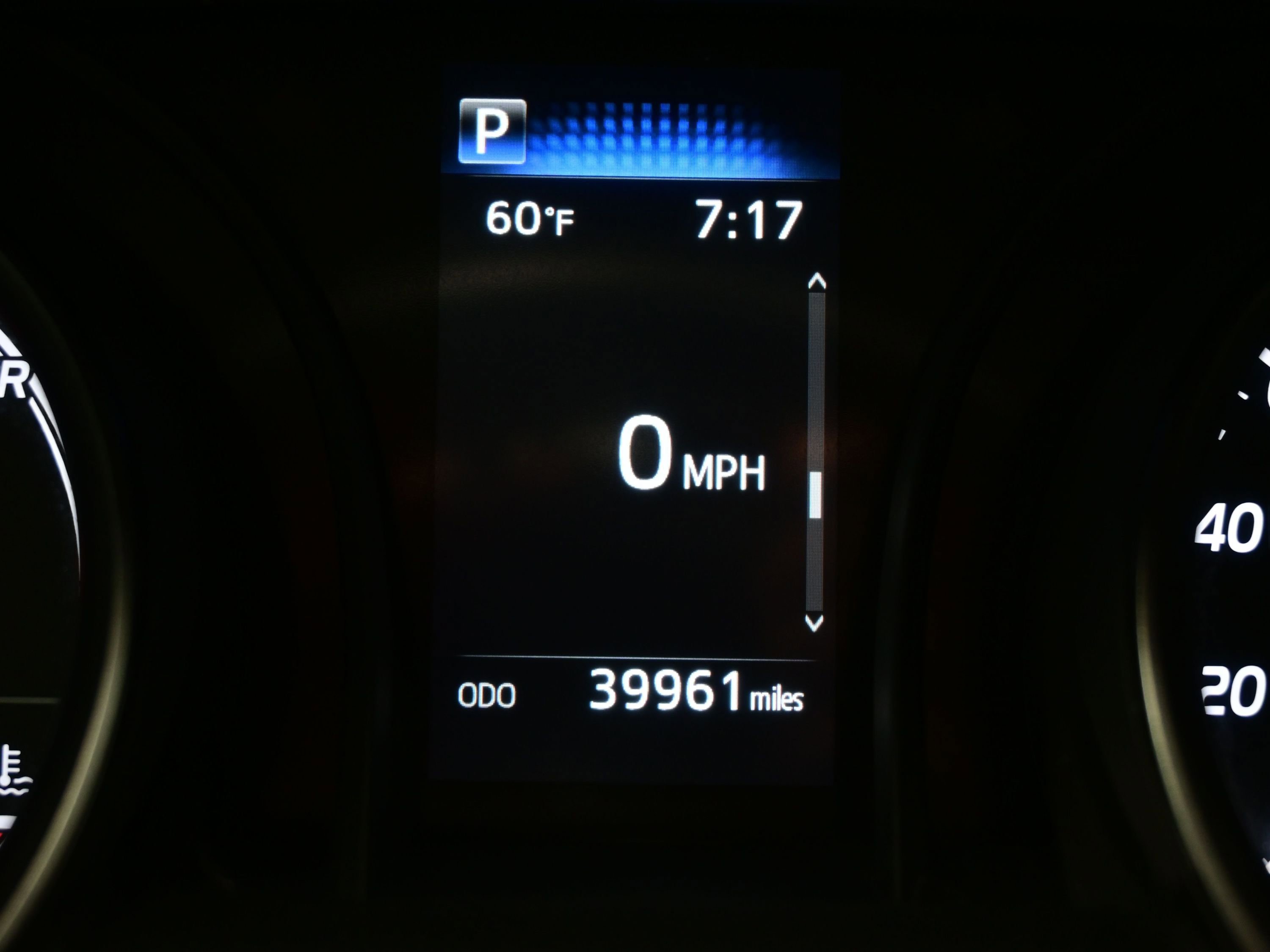 Used 2023 Toyota Camry SE image 24