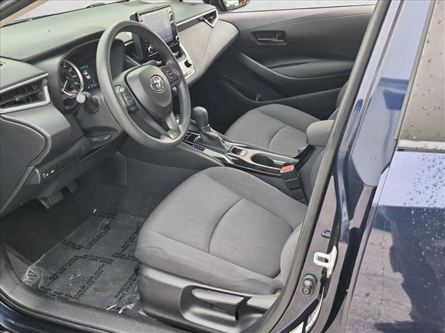 Used 2022 Toyota Corolla LE w/ LE Convenience Package FWD image 15