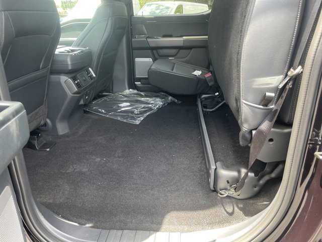 New 2025 Ford F150 Lariat w/ Equipment Group 501A Mid image 60