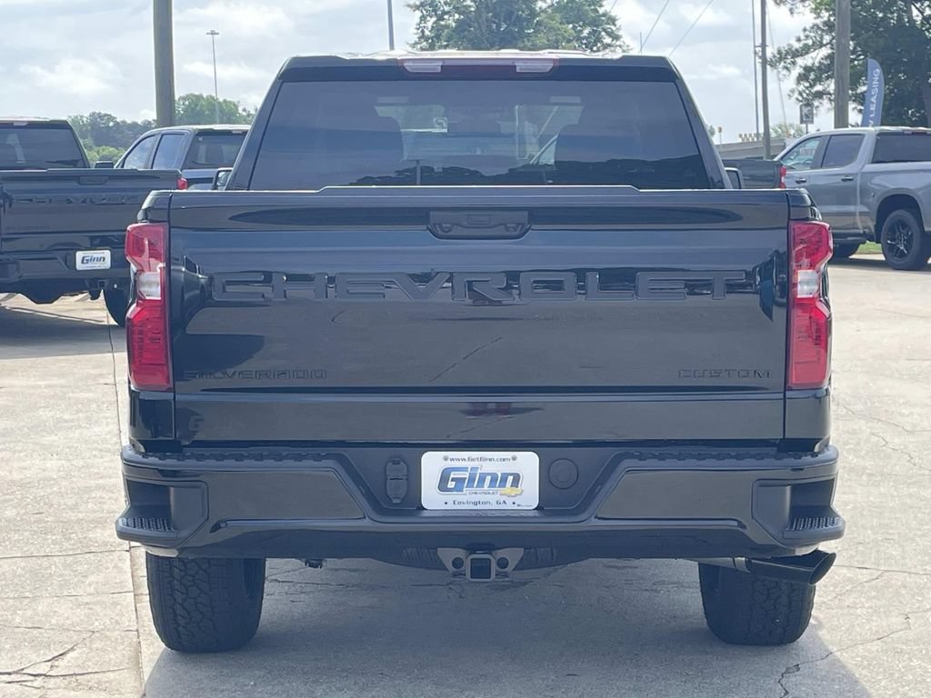 New 2026 Chevrolet Silverado 1500 Custom w/ Turbomax Blackout Package AWD/4WD image 3