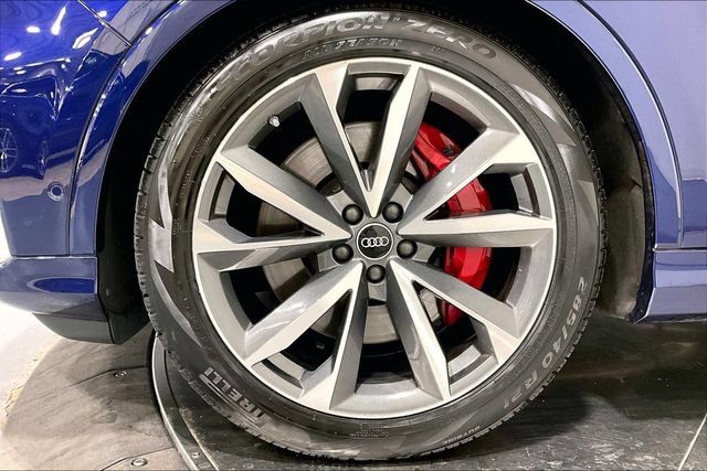 Used 2023 Audi SQ7 Prestige AWD/4WD image 5