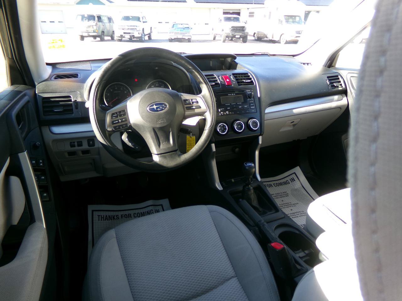 Used 2015 Subaru Forester 2.5i Premium AWD/4WD image 11