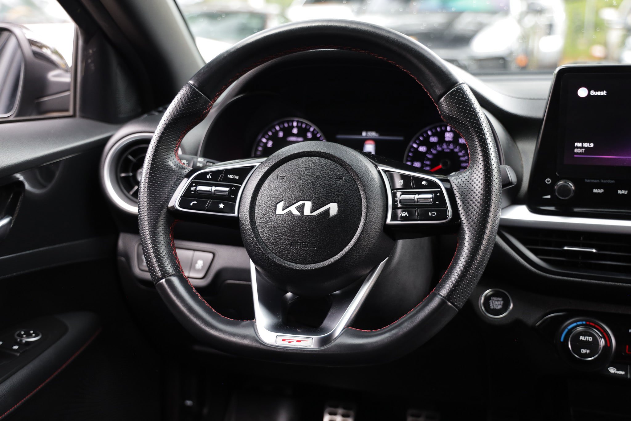 Used 2022 Kia Forte GT FWD image 30