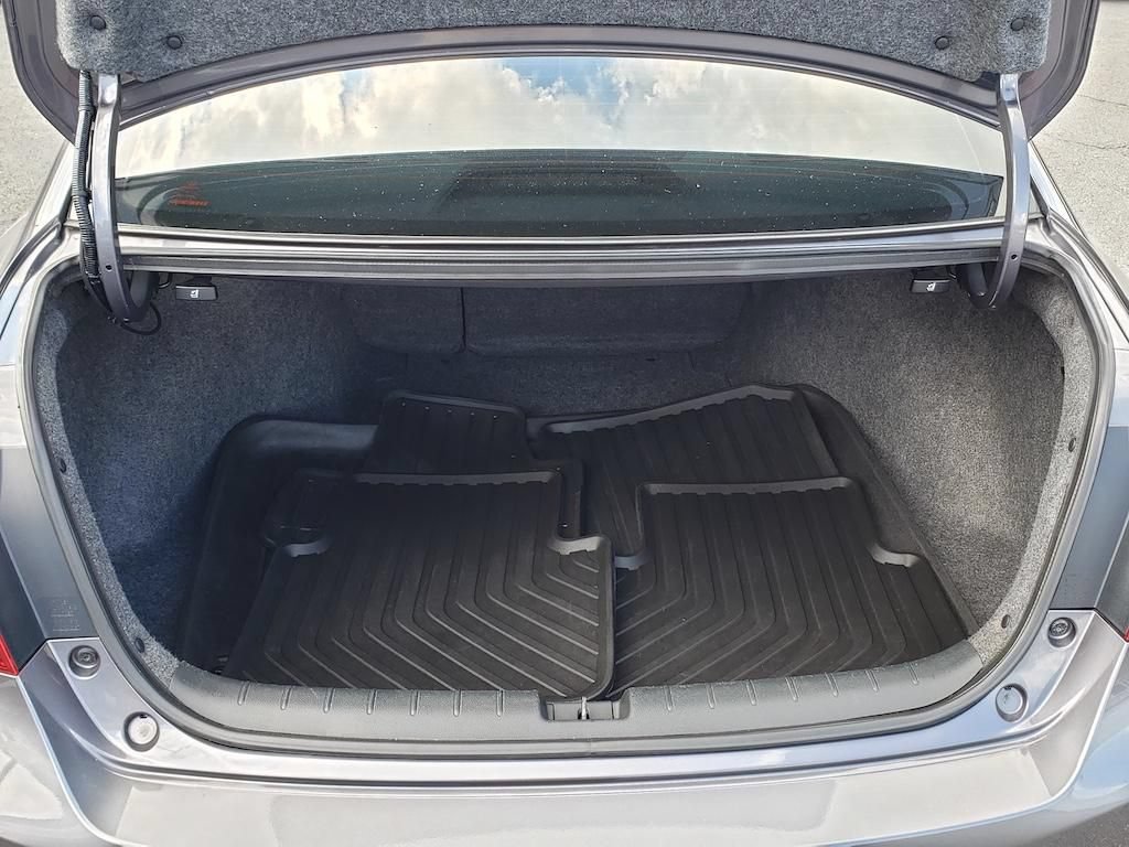 Used 2016 Honda Accord Touring image 7
