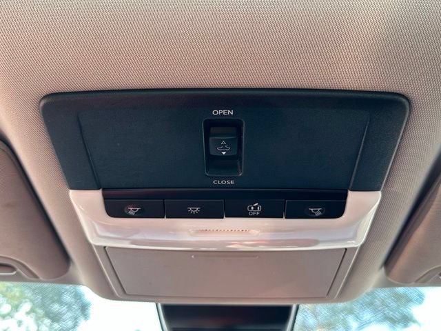 Used 2019 Nissan Altima 2.5 SV FWD image 34