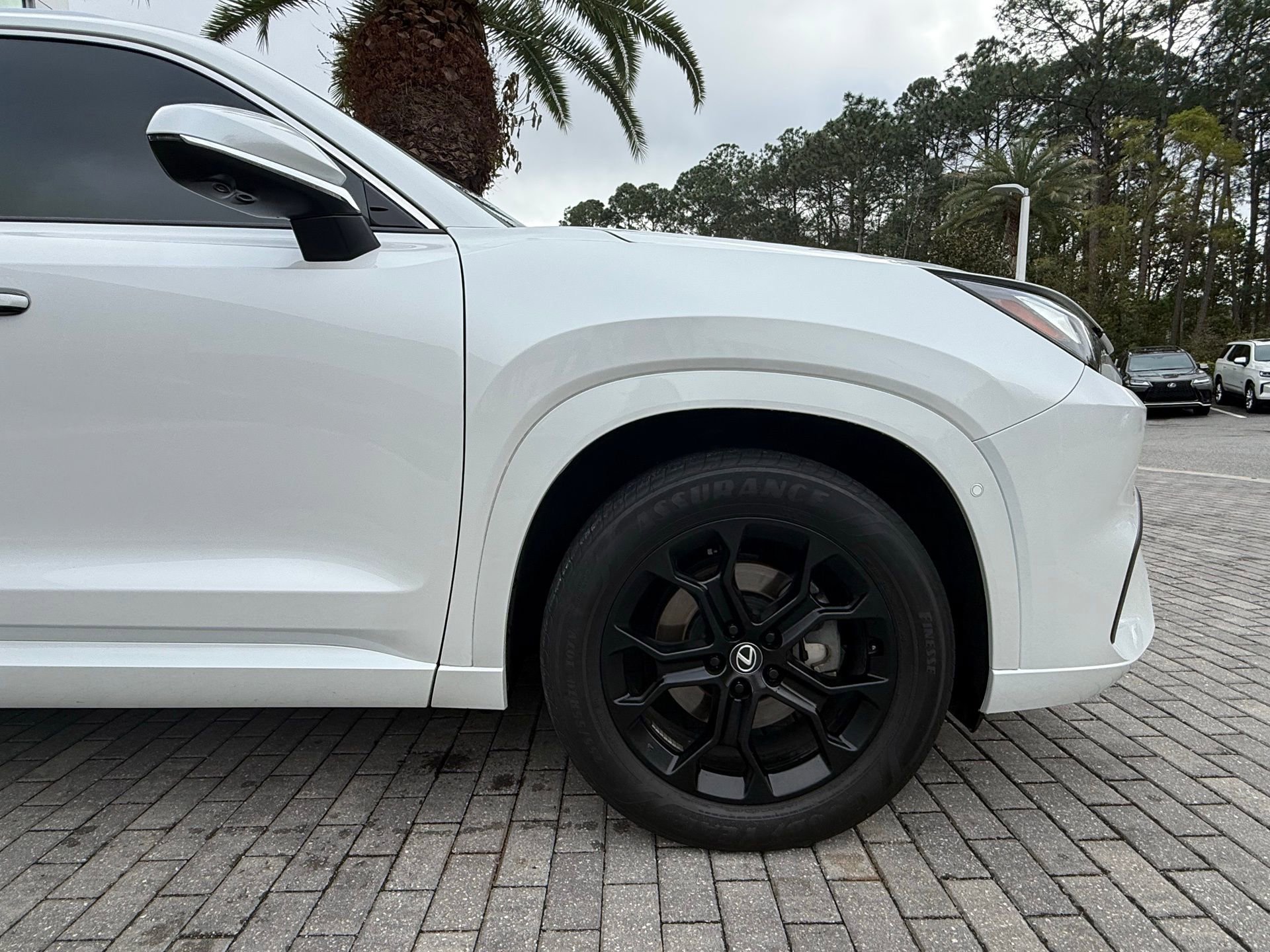 Used 2024 Lexus TX 350 350 Premium w/ Captains Chair Package image 8