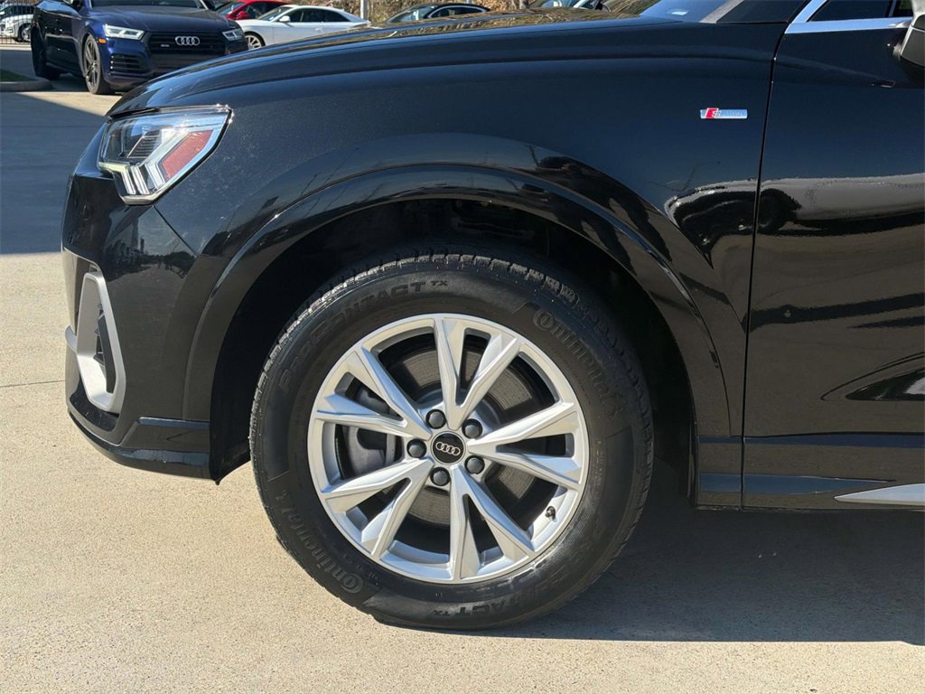 Used 2023 Audi Q3 2.0T Premium Plus w/ Premium Plus Package image 5