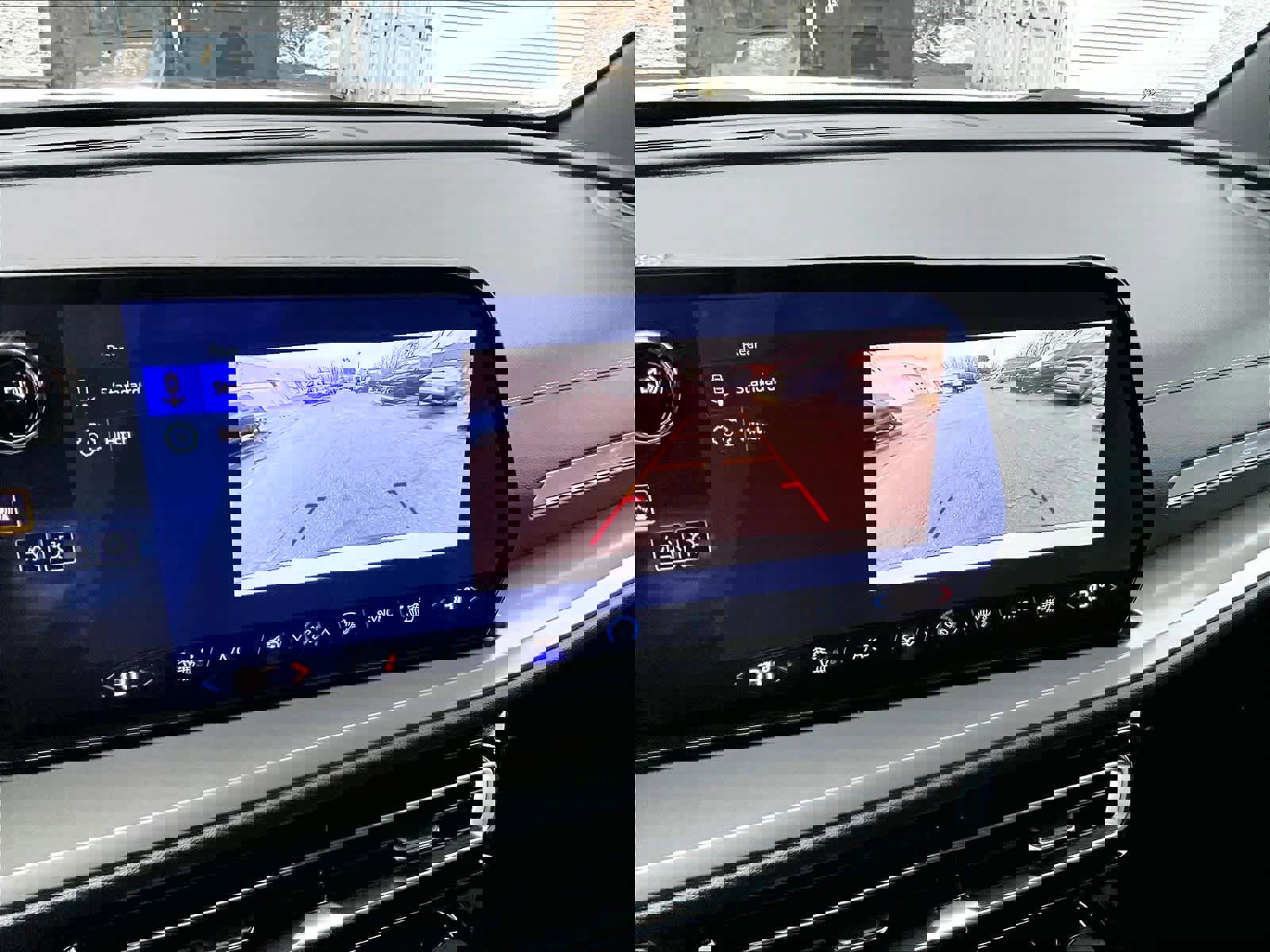 Used 2026 Chevrolet Traverse LT image 19