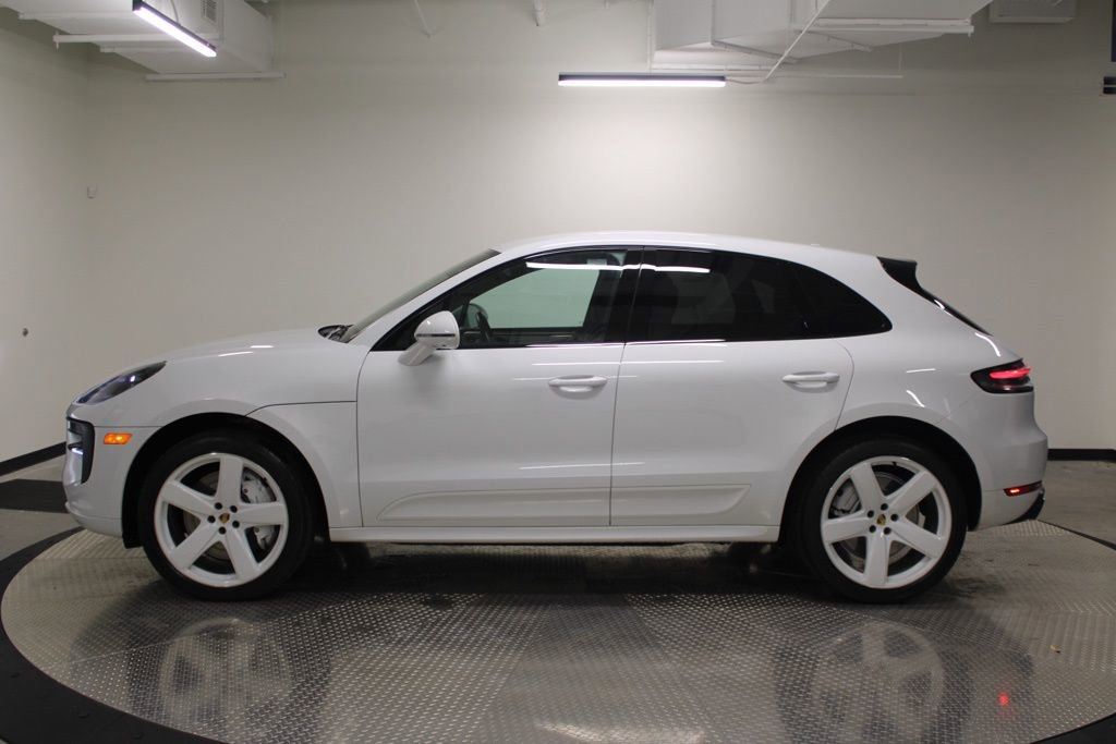 Certified 2020 Porsche Macan GTS AWD/4WD image 2