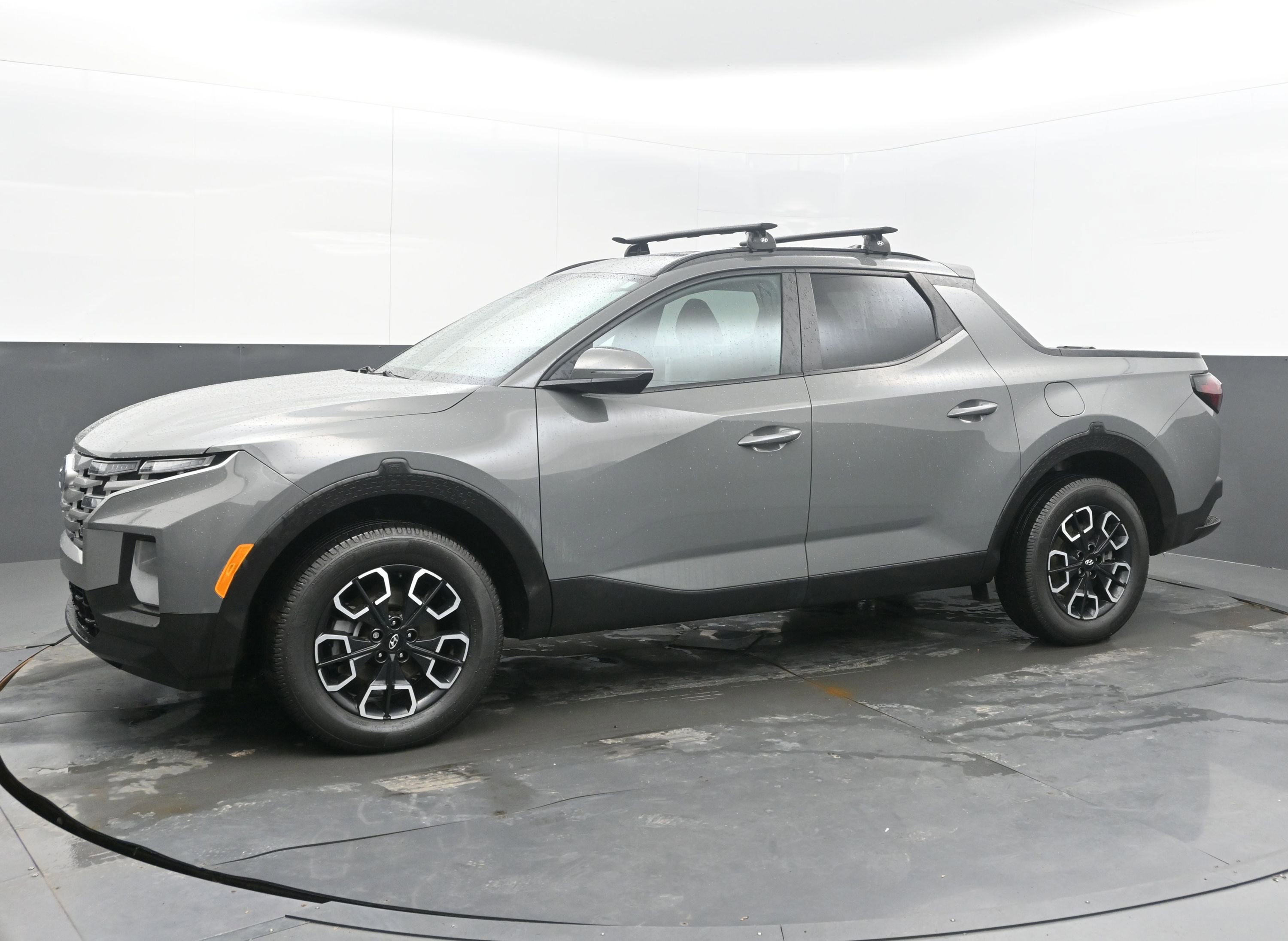 Used 2022 Hyundai Santa Cruz SEL Premium image 4