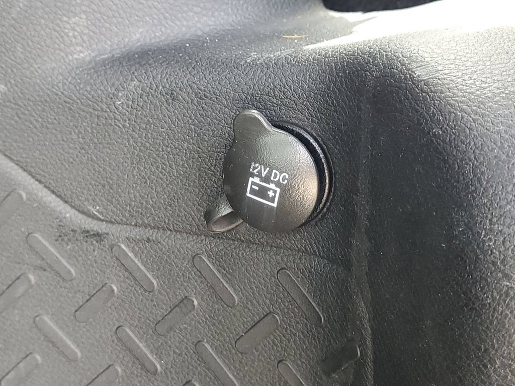 Used 2016 Jeep Wrangler Unlimited Rubicon AWD/4WD image 8