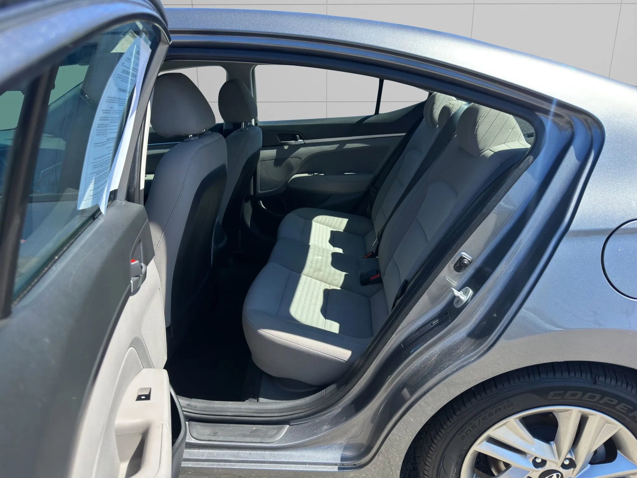 Used 2019 Hyundai Elantra SEL FWD image 14