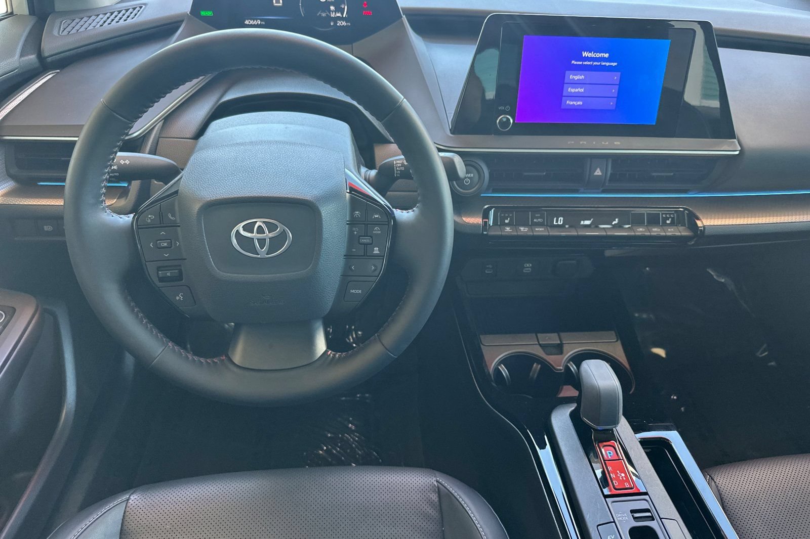 Certified 2023 Toyota Prius XLE FWD image 17