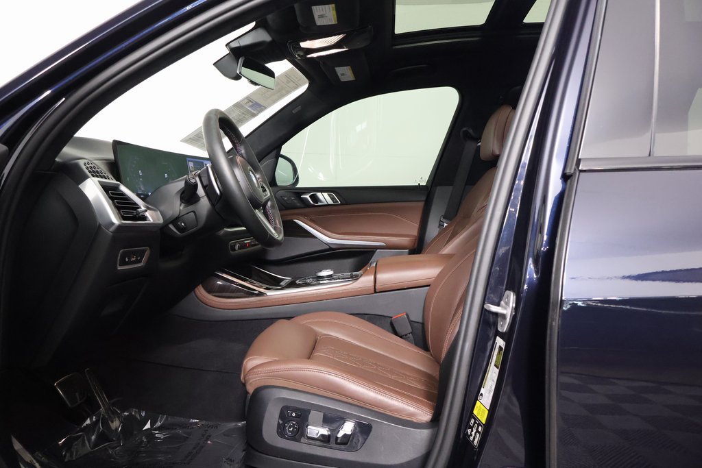 Certified 2024 BMW X7 M60i w/ Executive Package AWD/4WD image 10