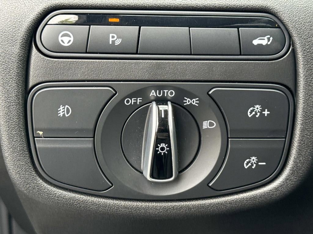 Used 2021 INFINITI QX50 Luxe image 13