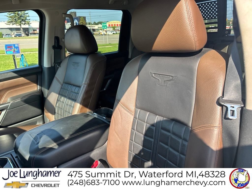 Used 2017 Nissan Titan Platinum Reserve RWD image 13