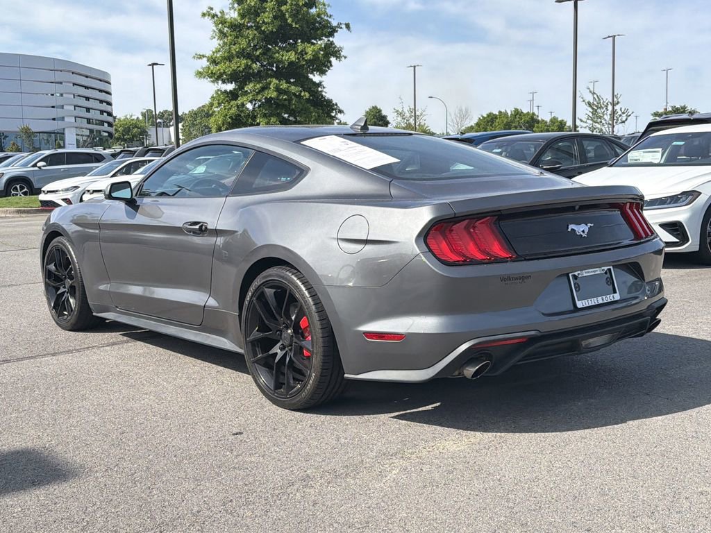 Used 2021 Ford Mustang Coupe image 3